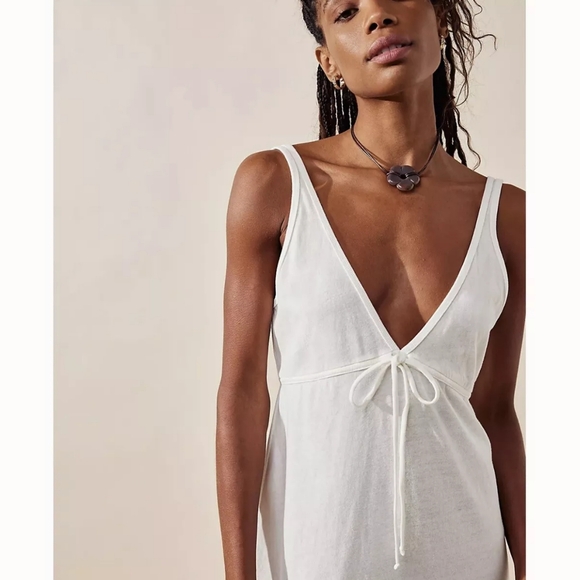 164 FREE PEOPLE  Essential Tank Midi Ivory DRESS - Picture 3 of 9